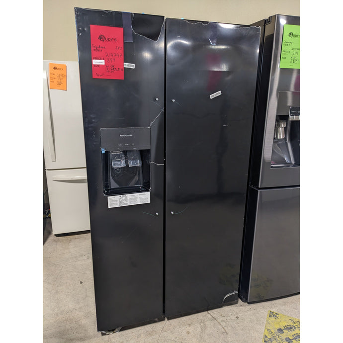 214747-Black-Frigidaire-SXS-Refrigerator