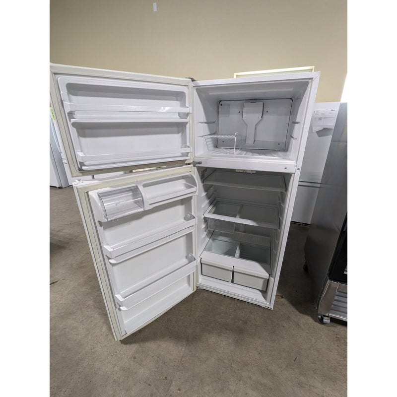 Load image into Gallery viewer, 214704-White-Estate-TM-Refrigerator
