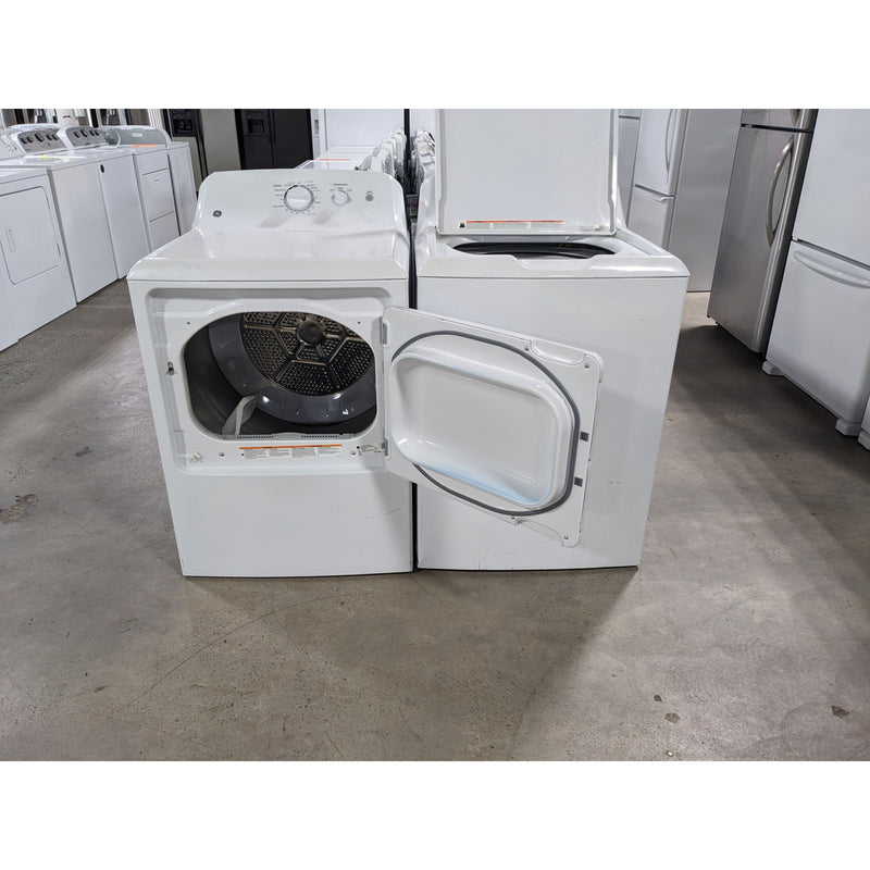 Load image into Gallery viewer, 214834-White-GE-TOP LOAD-Laundry Set
