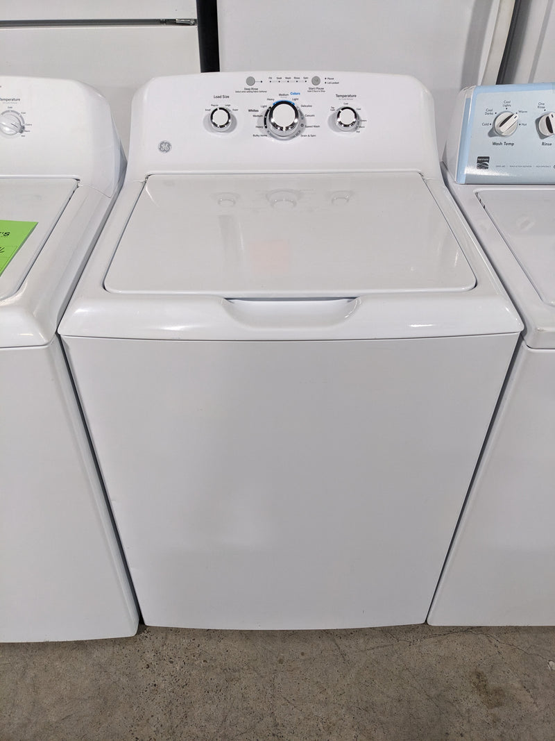 Load image into Gallery viewer, 214839-White-GE-TOP LOAD-Laundry Set
