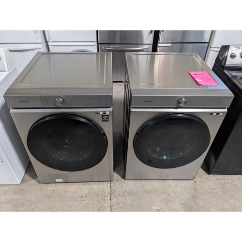 214831-NEW- Bespoke-Gray-Samsung-FRONT LOAD-Laundry Set