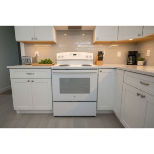 22445-White-GE-Coil Top-Freestanding Range