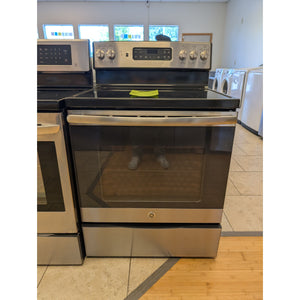 22826-Stainless-GE-Glass Top-Freestanding Range