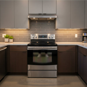 22820-Stainless-Samsung-Glass Top-Freestanding Range