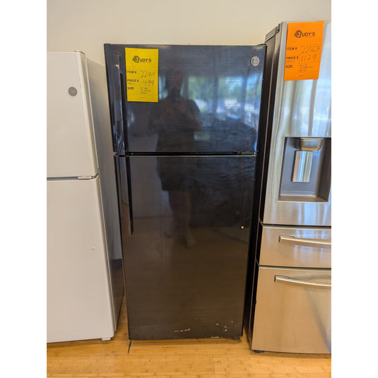22915-Black-GE-TM-Refrigerator