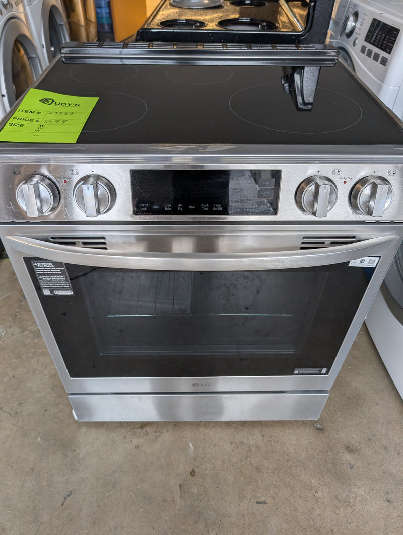 Load image into Gallery viewer, New LG LSIL6334XE Stainless Induction Range
